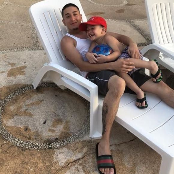 Meet your Posher, Maximiliano - Picture 1 of 1